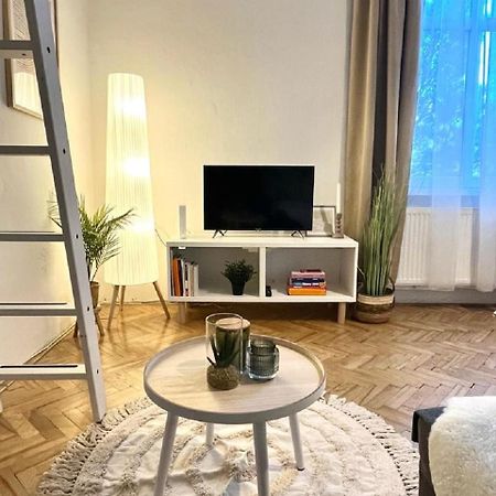 ברטיסלאבה Apartment Cecil - Old Town מראה חיצוני תמונה