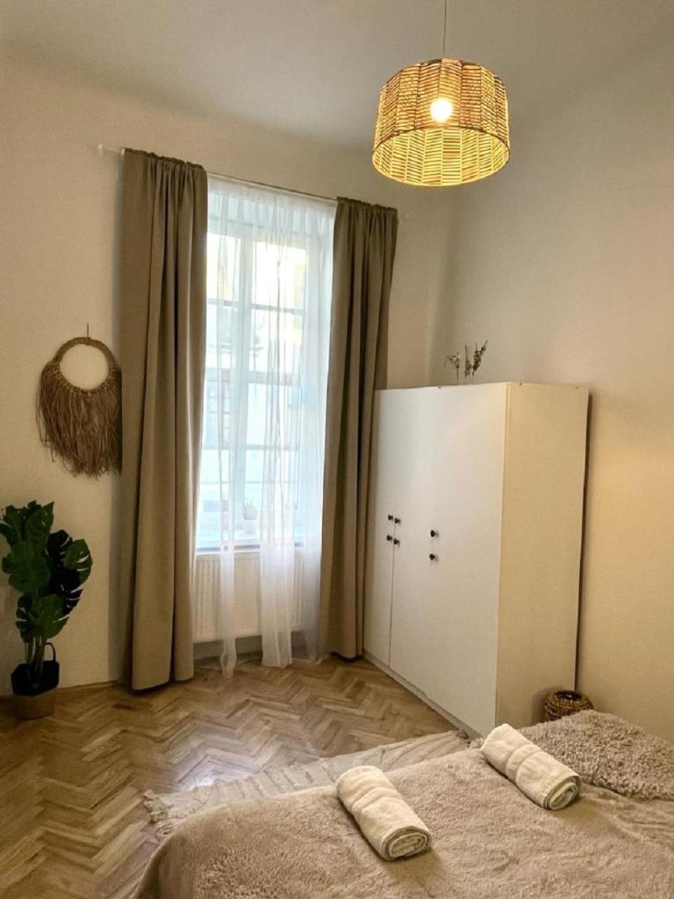 ברטיסלאבה Apartment Cecil - Old Town מראה חיצוני תמונה