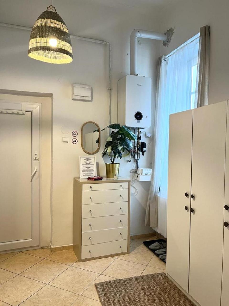 ברטיסלאבה Apartment Cecil - Old Town מראה חיצוני תמונה